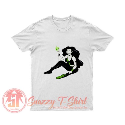 Queen of kick you in the face baddass vibes Shego T Shirt