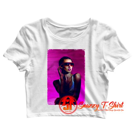 Hot Sexy Girl Female Synthwave Vapor Wave 80s Crop Top Shirt